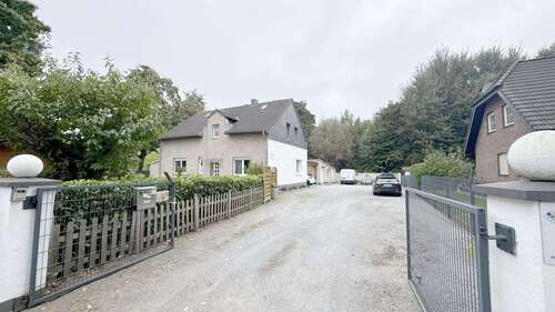 Foto - Spezialgewerbe in Oberhausen 595.000,00 € 295.37 m²