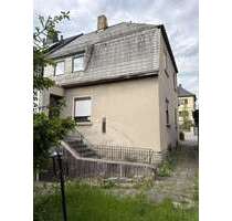 Haus zum Kaufen in Rodewisch 32.000,00 € 92 m²