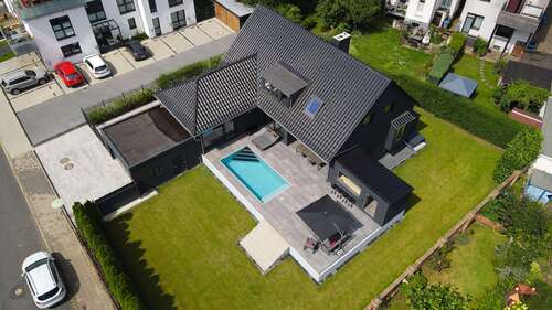 Foto - Haus zum Kaufen in Peine 1.000.000,00 € 250 m²