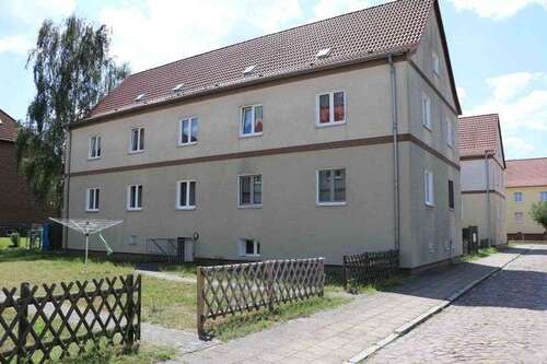 Foto - Wohnung zum Mieten in Genthin 470,00 € 77.86 m²