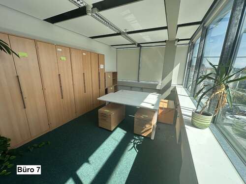 Foto - Büro in Leipzig 199,00 € 4 m² - 199,00&nbsp;EUR Kaltmiete, ca.&nbsp; 4,00&nbsp;m&sup2;