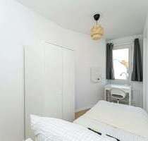 WG-Zimmer in Berlin 650,00 € 9 m²