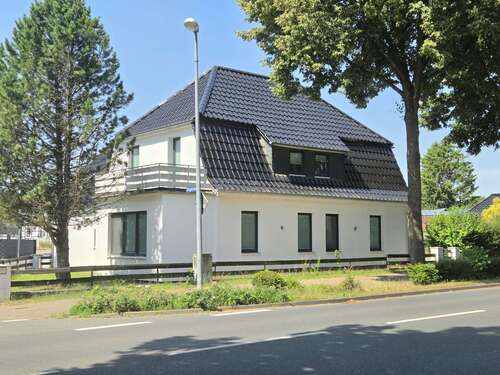Foto - Haus zum Kaufen in Bergen 529.000,00 € 240 m²