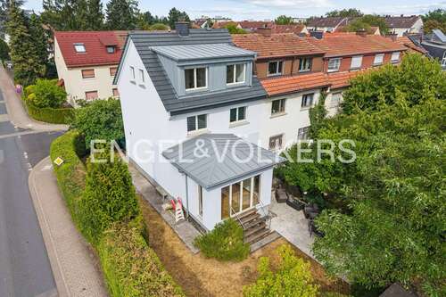 Foto - Haus zum Kaufen in Oberursel (Taunus) 928.000,00 € 166 m²