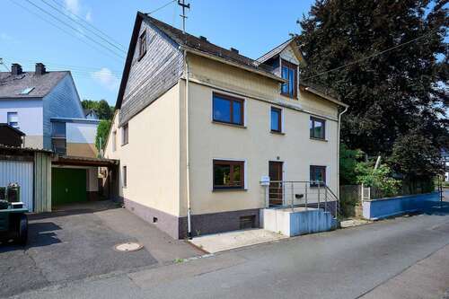 Foto - Haus zum Kaufen in Wilnsdorf 79.000,00 € 95 m²