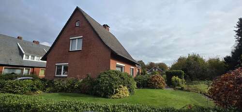 Foto - Haus zum Kaufen in Weener 215.000,00 € 111 m²