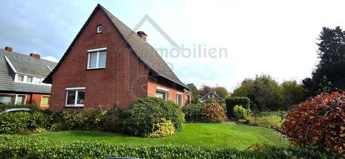 Foto - Haus zum Kaufen in Weener 215.000,00 € 111 m²