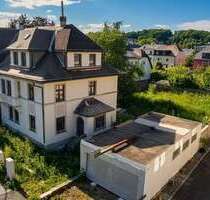 Haus zum Kaufen in Helmbrechts 100.000,00 € 174 m²