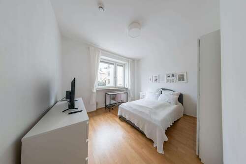 Foto - WG-Zimmer in Frankfurt am Main 710,00 € 12 m²