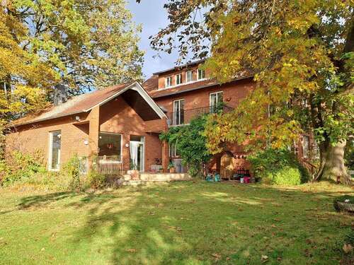 Foto - Haus zum Kaufen in Petershagen 298.000,00 € 250 m²