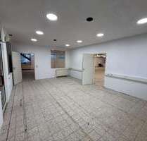 Halle in Aachen 3.600,00 € 450 m²