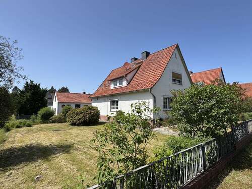Foto - Haus zum Kaufen in Winsen 225.000,00 € 135 m²