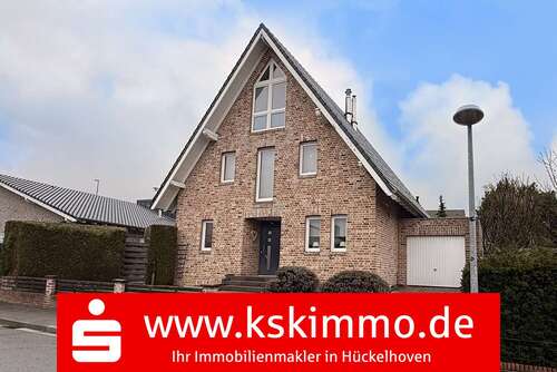 Foto - Haus zum Kaufen in Hückelhoven-Ratheim 450.000,00 € 122 m²