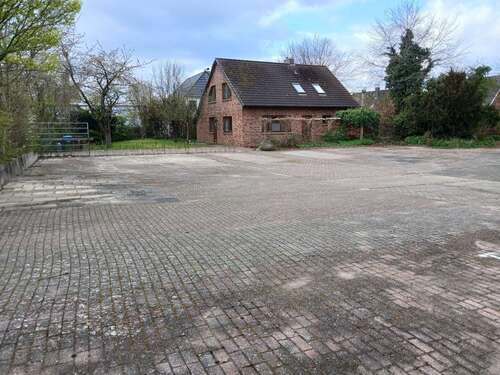 Foto - Haus zum Kaufen in Büdelsdorf 415.000,00 € 140 m²