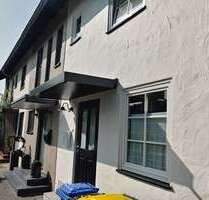 Haus zum Kaufen in Wedel 330.000,00 € 72 m²