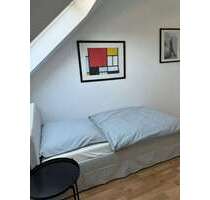WG-Zimmer in Düsseldorf 699,00 € 15 m²