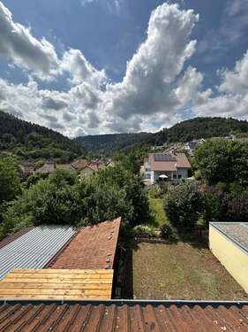 Foto - Haus zum Kaufen in Unterreichenbach 399.000,00 € 180 m²