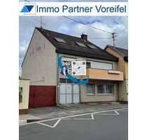 Haus zum Kaufen in Euskirchen 369.000,00 € 220 m²