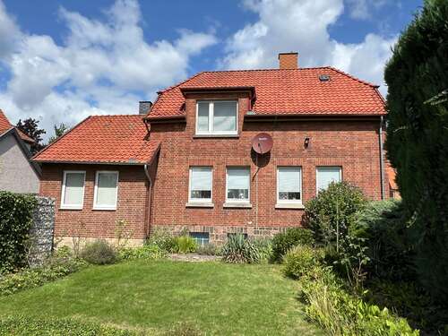 Foto - Haus zum Kaufen in Wennigsen (Deister) 230.000,00 € 127 m²