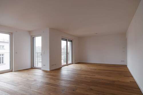 Foto - Wohnung zum Mieten in Leipzig 2.176,74 € 120.93 m²
