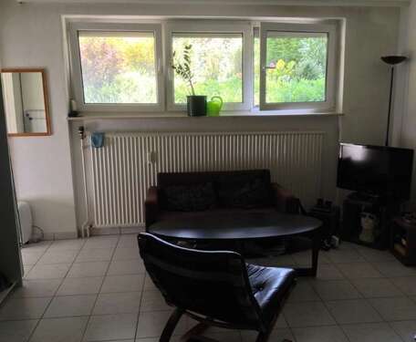 Foto - Wohnung zum Mieten in Mainz (UG 1. re) 350,00 € 27 m²