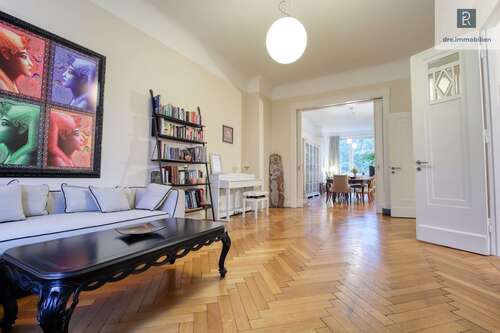 Foto - Wohnung zum Kaufen in Düsseldorf 1.070.000,00 € 176 m²