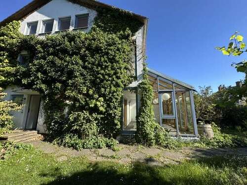 Foto - Haus zum Kaufen in Gröbenzell 840.000,00 € 154 m²