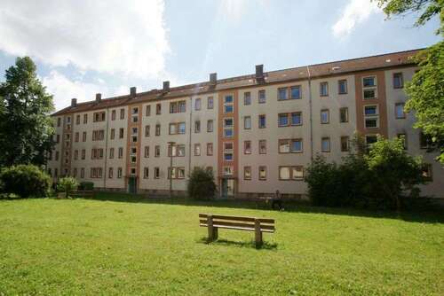 Foto - Wohnung zum Mieten in Plauen 319,63 € 57.8 m²