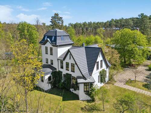 Foto - Haus zum Kaufen in Spreenhagen 675.000,00 € 429 m²