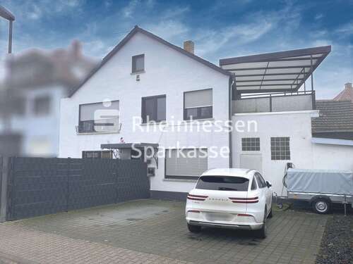Foto - Haus zum Kaufen in Bürstadt 629.000,00 € 404 m²