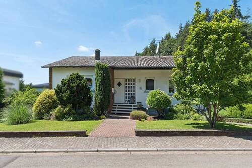 Foto - Haus zum Kaufen in Wadern Nunkirchen 339.000,00 € 470 m²