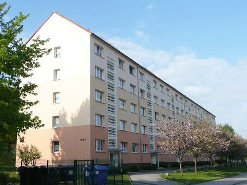 Foto - Wohnung zum Mieten in Limbach-Oberfrohna 335,00 € 59.16 m²