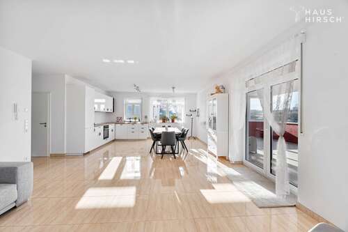 Foto - Haus zum Kaufen in Möckmühl 699.000,00 € 270 m²