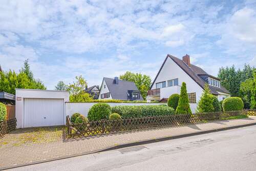 Foto - Haus zum Kaufen in Langenfeld 750.000,00 € 167 m²