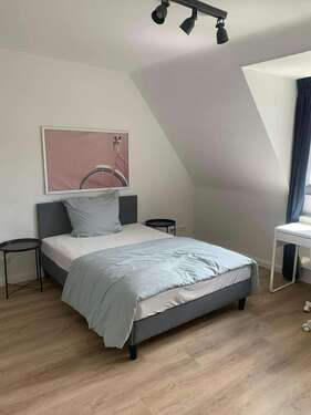 Foto - WG-Zimmer in Düsseldorf 799,00 € 25 m²