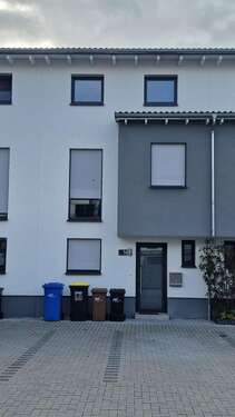 Foto - Haus zum Mieten in Stockstadt 1.770,00 € 136 m²