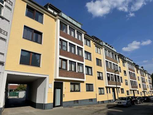 Foto - Wohnung zum Kaufen in Düsseldorf 229.000,00 € 77 m²