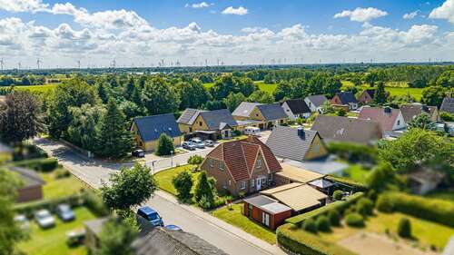 Foto - Haus zum Kaufen in Bollingstedt 385.000,00 € 135 m²
