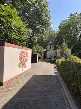 Foto - Haus zum Kaufen in Wiesbaden 900.000,00 € 205 m²