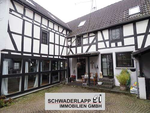 Foto - Haus zum Kaufen in Runkel 299.000,00 € 210 m²