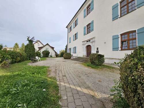 Foto - Wohnung zum Mieten in Öpfingen 799,00 € 96 m²