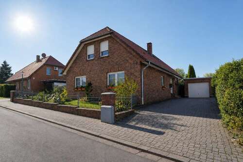 Foto - Haus zum Kaufen in Sachsen-Anhalt - Burg 239.500,00 € 165 m²