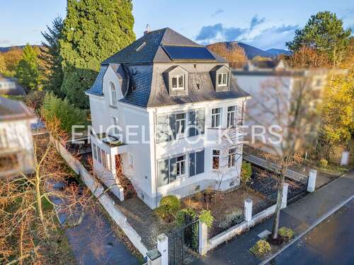Foto - Haus zum Kaufen in Bonn - Plittersdorf 2.290.000,00 € 291 m²