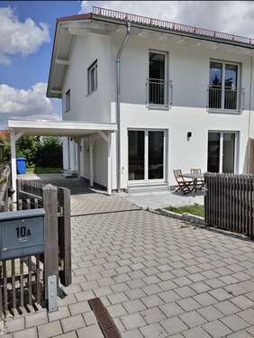 Foto - Haus zum Mieten in Holzkirchen 2.500,00 € 140 m²