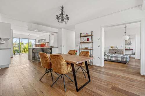 Foto - Haus zum Kaufen in Berlin 2.698.000,00 € 342 m²