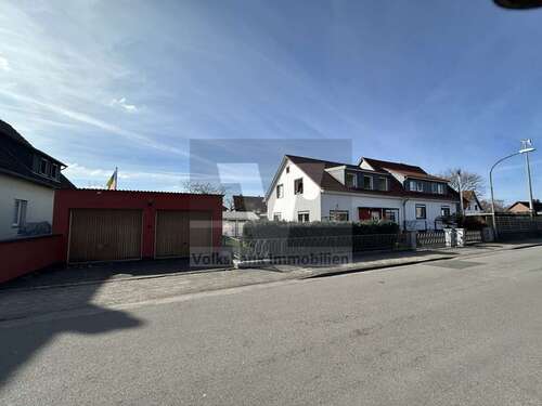 Foto - Haus zum Kaufen in Leiferde 329.000,00 € 229 m²