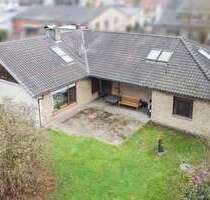 Haus zum Kaufen in Versmold 365.000,00 € 251 m²