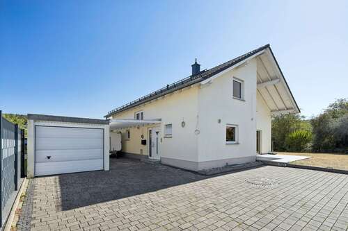 Foto - Haus zum Kaufen in Ehringshausen-Katzenfurt 425.000,00 € 169.7 m²