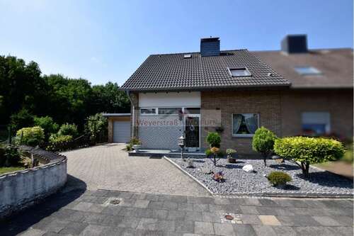 Foto - Haus zum Kaufen in Grevenbroich 319.000,00 € 131 m²