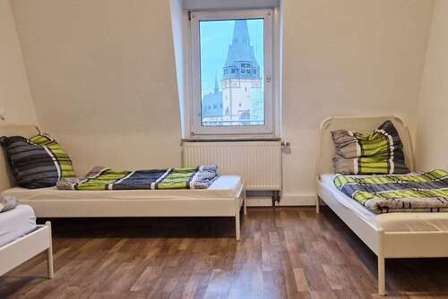 Foto - Haus zum Kaufen in Leverkusen 619.000,00 € 225 m²